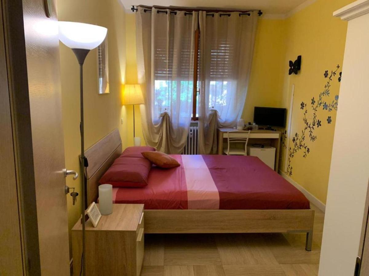 La Casa Di Arturo Hotel Verona Buitenkant foto