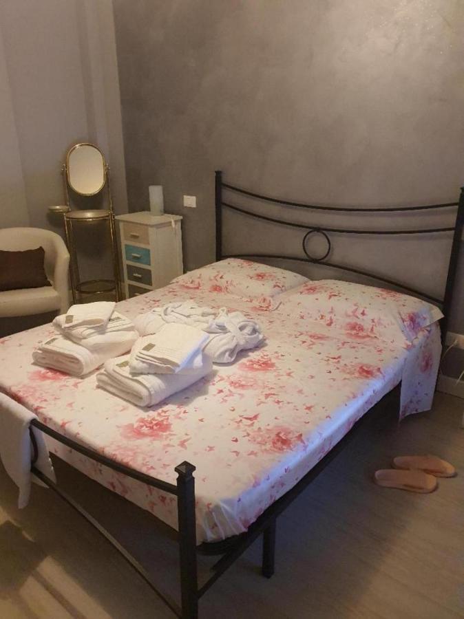 La Casa Di Arturo Hotel Verona Buitenkant foto