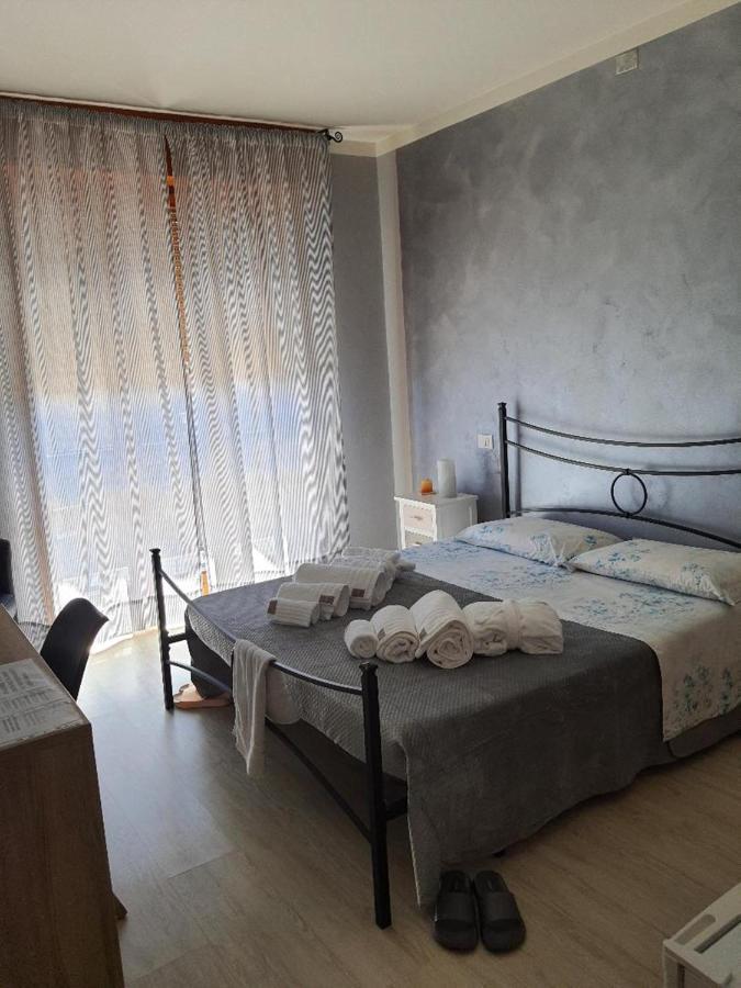 La Casa Di Arturo Hotel Verona Buitenkant foto